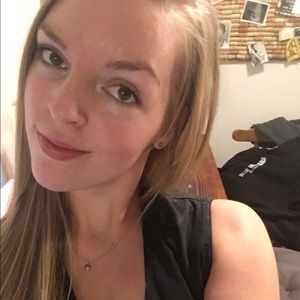 Meet your Posher, Sierra